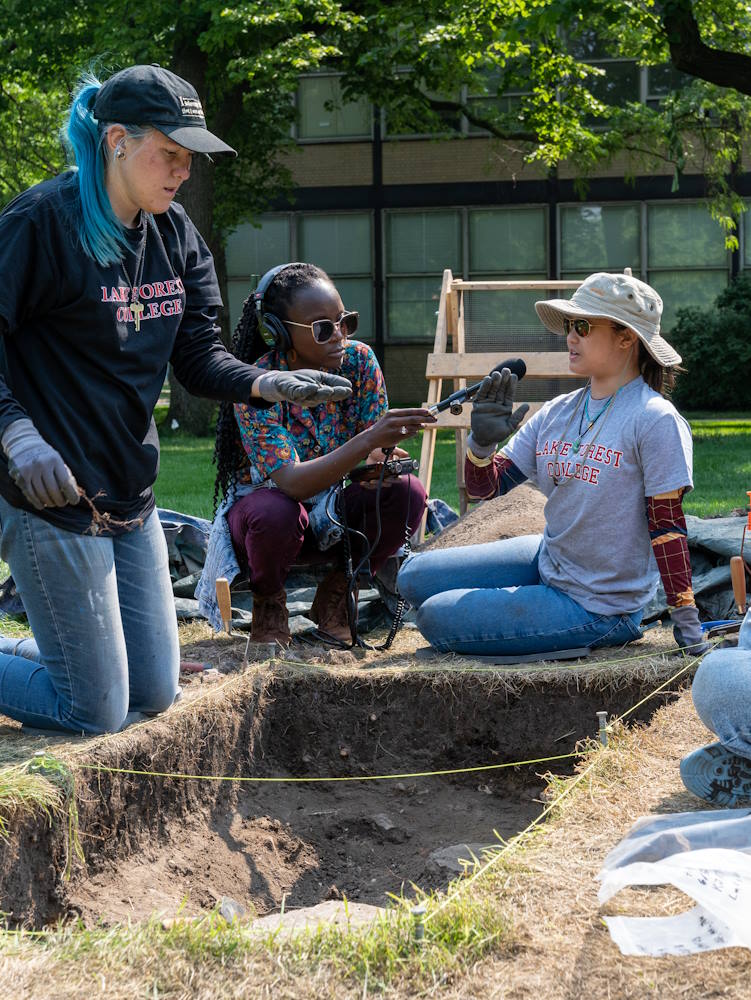 Students digging at IIT
