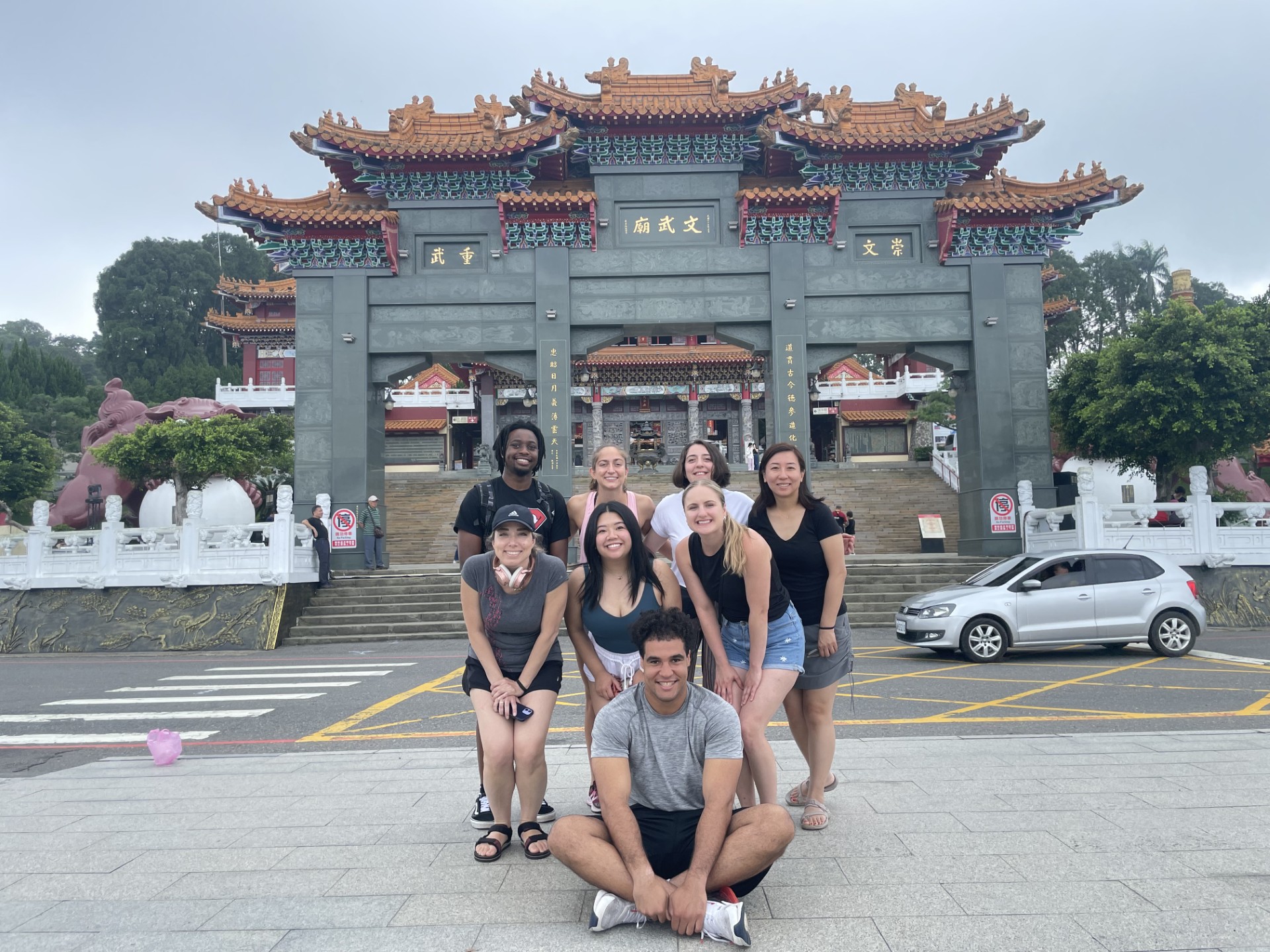 students pose for the modern languages and literatures department