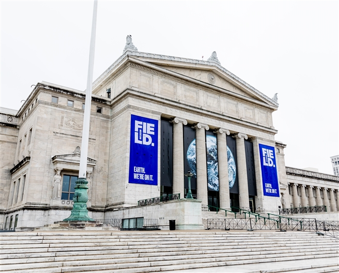 front entrance of Field Museum