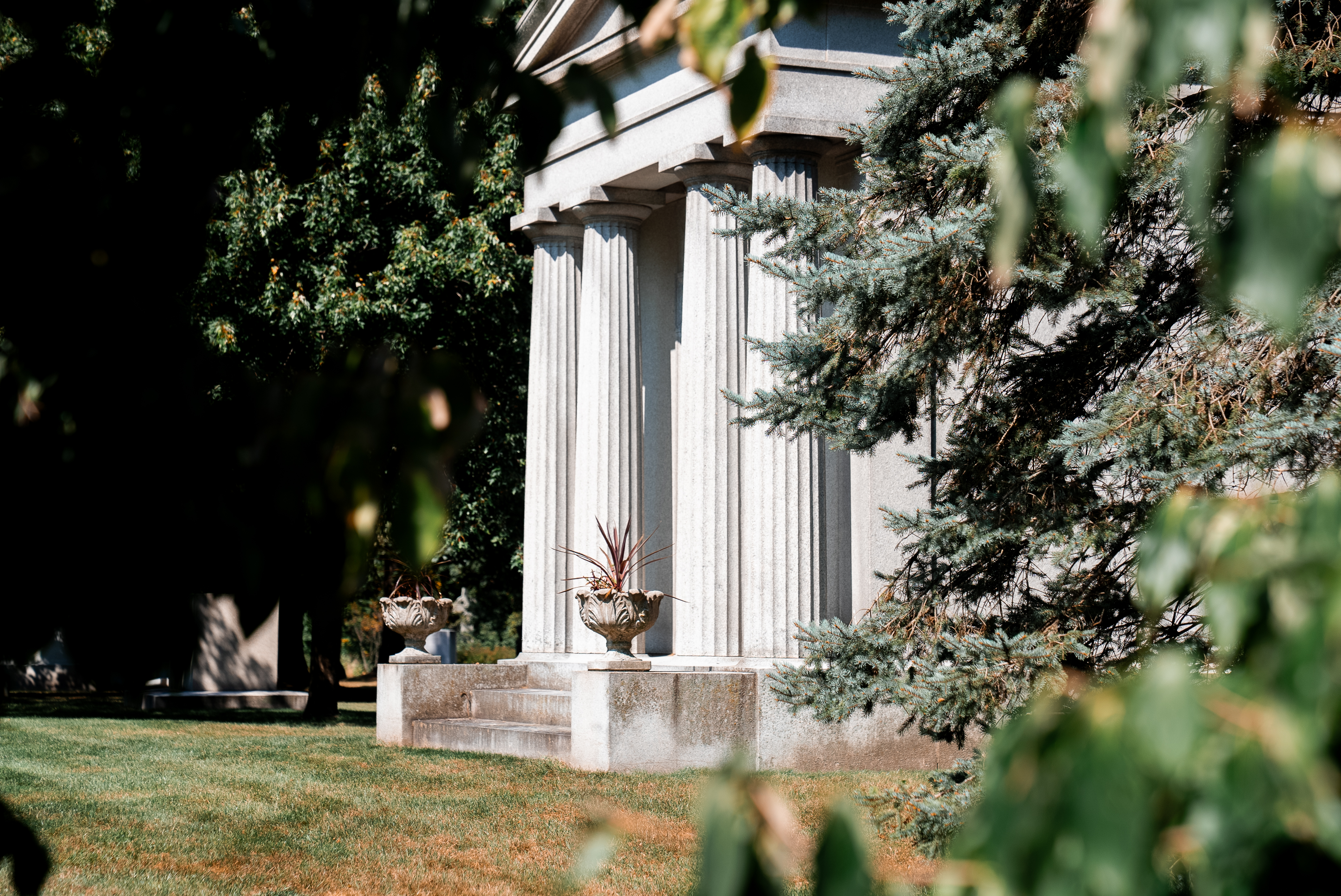 lake forest cemetery