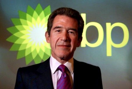 LONDON, UNITED KINGDOM:  Group Chief Executive of British Petroleum (BP) , Sir John Browne poses prior to a press conference at the company's headquarters 08 August 2000, in London. BP reported today a rise of 164 percent in pro forma results, adjusted for special items, in the second quarter of 2000 to 3.61 billion dollars. The BP group said that its profits for the first half of the year had risen by 197 percent. (ELECTRONIC IMAGE) (Photo credit should read ADRIAN DENNIS/AFP/Getty Images)