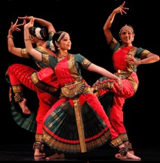 Natya Dance Theatre at Lake Forest College premiers “Margam: The Sacred ...